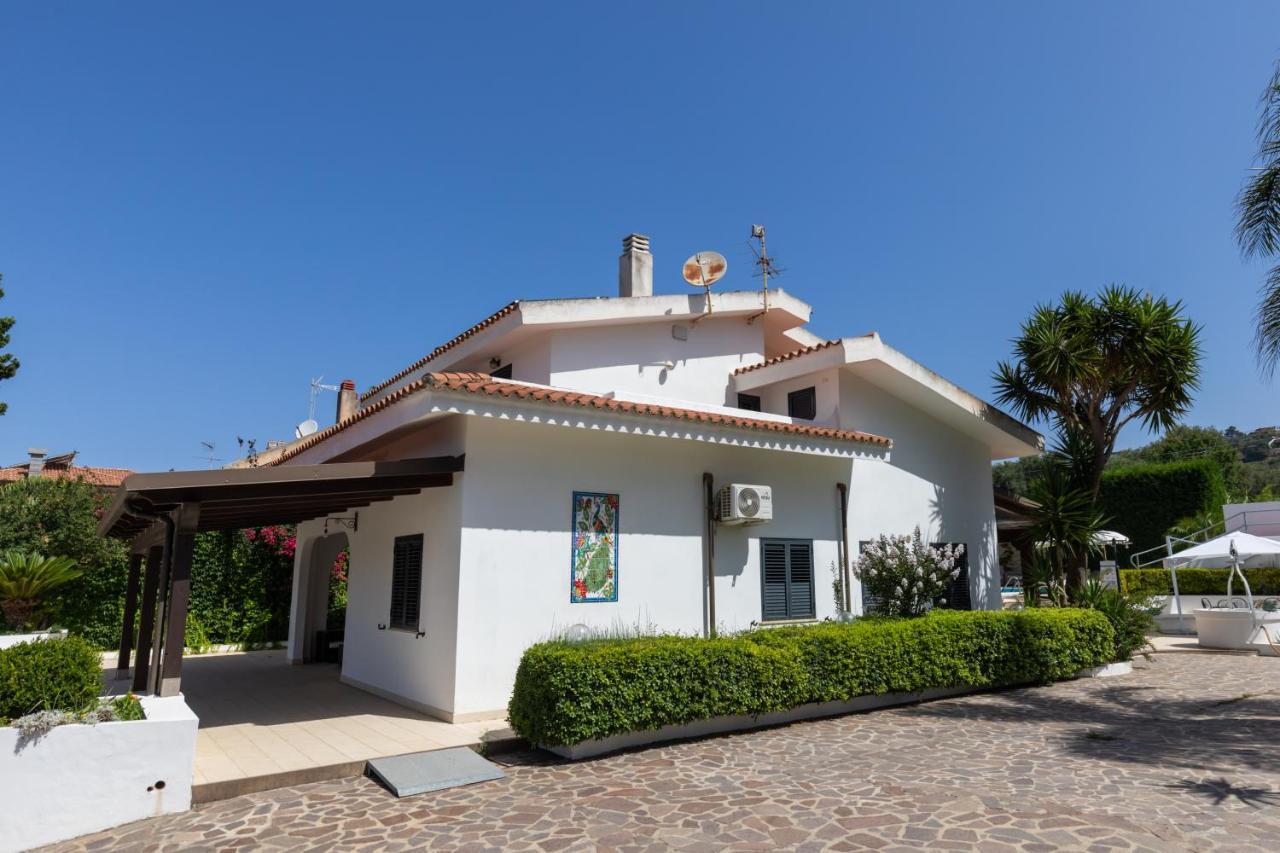 Villa Kore, Capo Vaticano Eksteriør billede